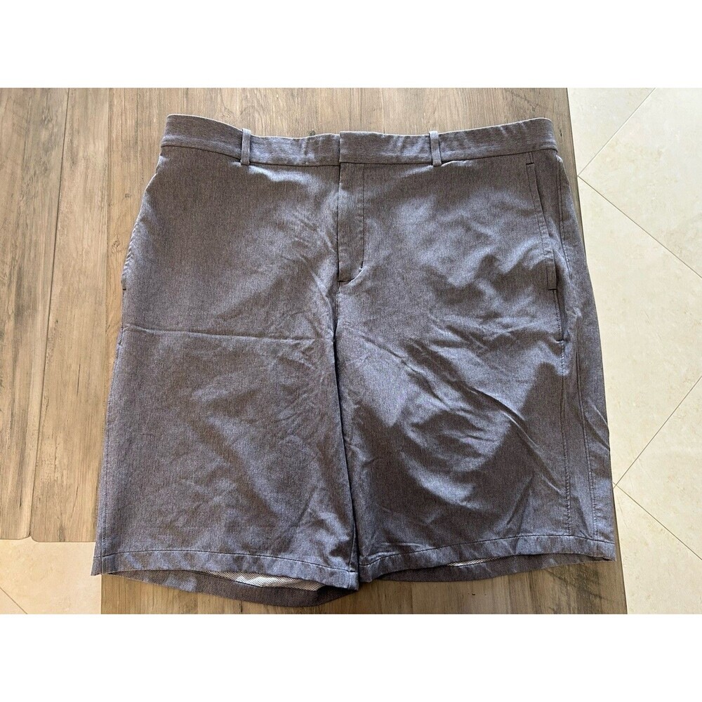 Mens NIKE Dri-Fit Athletic Golf Shorts ~ Size 38 Gray